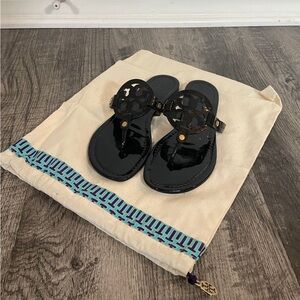 Tory Burch MILLER Patent Leather Flip Flops Sandals Shoes-Black-Women’s Sz 8.5